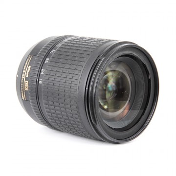 Nikkor AF-s 18-135mm/3.5-5.6 G ED DX (Nikon AF-s)